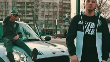 La chaqueta de chándal Adidas de la Mannschaft - equipo de fútbol alemán en el clip Gramme 2 peuf de Hornet La Frappe