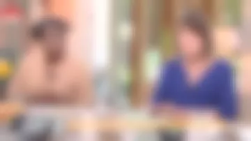 La théière noire et blanche Chiang Mai de l'émission