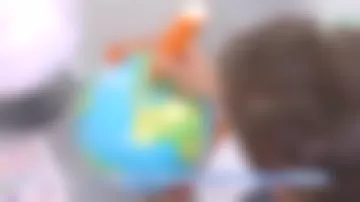 Le lecteur interactif TIPTOI présenté dans l'émission La maison des Maternelles du 25 septembre 2017