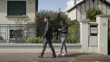 Zapatillas Adidas Superstar en el video musical de Rose Noire de Rim'k