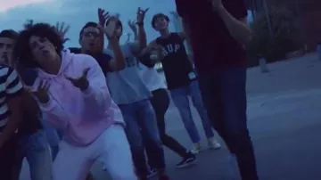 Sneakers Vans, in the clip I do it to Rilès