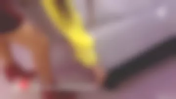 Las botas botas de Janane Boudili en Je t'aime etc del 25/09/2017