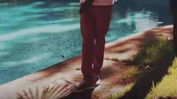 Shoes Converse Chuck Taylor All Star Alpha Wann in her video clip Barcelona