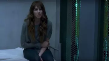 Grey Sweater worn by Spencer Hastings (Troian Bellisario) as seen in Pretty Little Liars S07E20