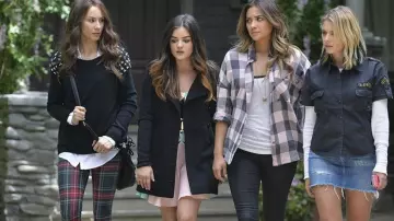 Plaid Legging worn by Spencer Hastings (Troian Bellisario) as seen in Pretty Little Liars S05E10