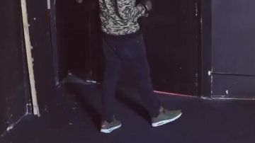Sneakers Nike Air Max Tavas IS the clip J Respect R of Damso