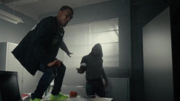 El cinturón de Salvatore Ferragamo en el clip Cala Boca de Niska