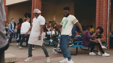 The sneakers Vans Old Skool, in the clip Young Dumb & Broke Khalid