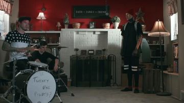 The pair of Vans Authentic in the clip Stressed Out Twenty One Pilots