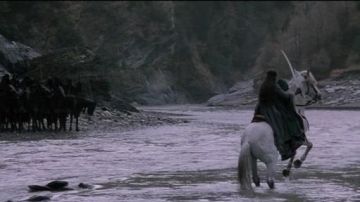 La rivière de l'entrée de Fondcombe dans Le Seigneur des Anneaux : La Communauté de l'anneau
