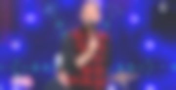 La chaqueta bomber con cheques rojos de Christophe Willem en Les enfants de la télé del 01/10/2017