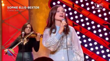 Le morceau Come with us interprété par Sophie Ellis-Bextor, invitée musicale de l'émission du 28 septembre 2016