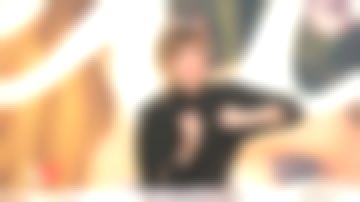 The sweater Daphne Burki in I love you's etc 02/10/2017