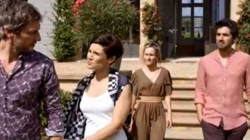 El vestido marrón con cinturón de Eugénie Grangé (Lara Menini) en Plus Belle La Vie