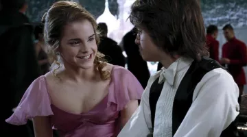 The dress Hermione in Harry Potter 4