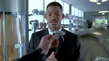 Le Criquet Infernal de James Edwards III (Will Smith) dans Men in Black