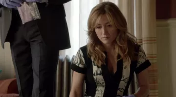 The dress Etro of Dr. Maura Isles (Sasha Alexander) in Rizzoli and Isles