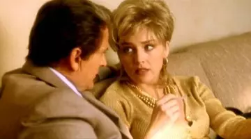 The cardigan / vest Oscar de la Renta Ginger McKenna (Sharon Stone) in Casino