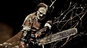 Mask of Leatherface in massacre has the chainsaw
