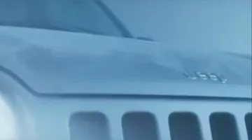 the jeep of Radha Mitchell in Silent Hill