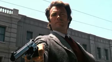 Le Magnum 357 de Harry Callahan (Clint Eastwood) dans L'inspecteur Harry