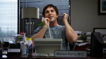 Le t-shirt équation de Christian Bale dans The Big Short
