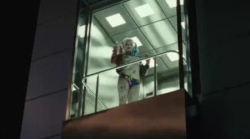 El cinturón de uñas de Harley Quinn (Margot Robbie) en Suicide Squad