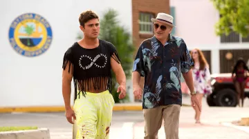 The hawaiian shirt of Dick Kelly (Robert de Niro) in Dirty Grandpa