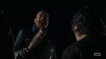 La batte de Negan (Jeffrey Dean Morgan) dans The Walking Dead S06E16