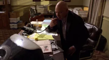 The iMac G3 graphite, Charlie Runkle (Evan Handler in Californication