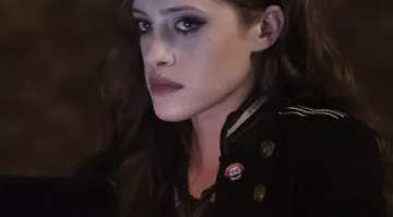 Insignia de la sociedad de Darlene en Mr Robot