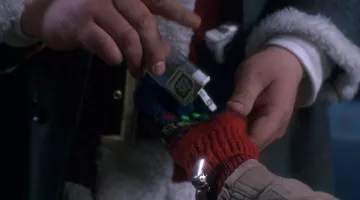 The box of Tic Tacs in Mom, I missed the plane