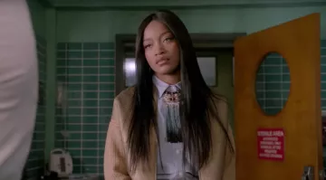 El collar de Zayday Williams (Keke Palmer) en Scream Queens