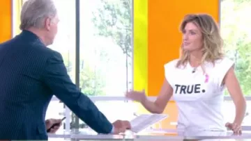 The t-shirt of True of Caroline Ithurbide in William noon of the 04/10/2017