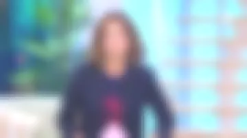 The t-shirt What ever of Faustine Bollaert in Ca starts today 03/10/2017