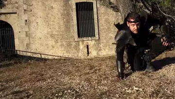 La Caserne du Centre au cœur du mont Faron, lieu de duel dans la saison 6 de Noob