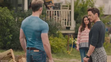The jean Levi's of Steve Rogers / Captain America (Chris Evans) in the Avengers : age of Ultron