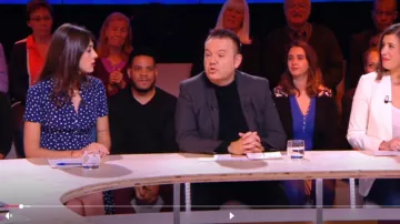 El vestido de lunares de Sandrine Calvayrac en La case en + del 07/10/2017