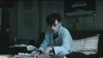 Le poster du film des Gremlins vu sur le mur de la chambre de Bill Denbrough (Jaeden Lieberher) dans Ça