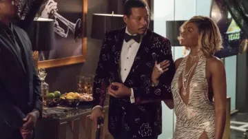 Alexander McQueen Floral Velvet Blazer porté par Lucious Lyon (Terrence Howard) comme on le voit dans l'Empire S04E01