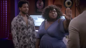 Kiyonna Tentador Twist Blue Dress usado por Becky (Gabourey Sidibe) como se ve en Empire S04E02