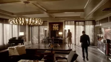 Sandalias Diane Suede de Samuele Failli usadas por Cookie Lyon (Taraji P. Henson) como se ve en Empire S04E02