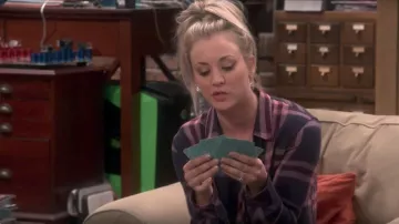 The plaid shirt Rails of Penny (Kaley Cuoco) in The Big Bang Theory S11E03