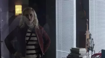 The leather jacket suede Theory of Juliette Barnes (Hayden Panettiere) in Nasvhille S05E16