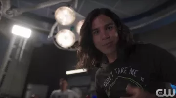 "Alien Don’t Take Me" Hot Topic Tee Shirt worn by Cisco Ramon (Carlos Valdes) as seen in The Flash S04E01
