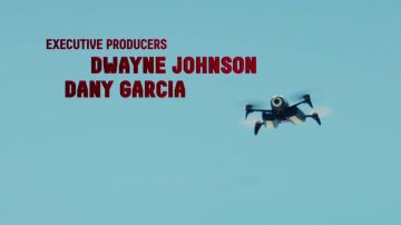 The drone Parrot Bebop 2 White Ronnie Greenbaum (Jon Bass) in Baywatch