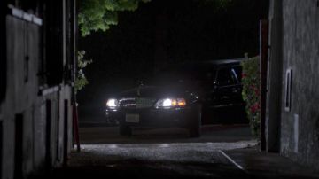 La auténtica matrícula de la limusina de Cathy Munsch (Jamie Lee Curtis) en Scream Queens S02E01