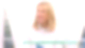 La blouse à pois de Agathe Lecaron dans La maison des maternelles du 12/10/2017