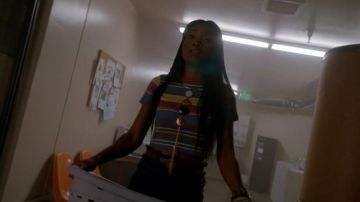 Authentic skirt, top, necklace, belt and shoes Zayday Williams (Keke Palmer) in Scream Queens S02E01