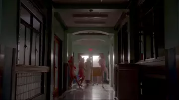 Las auténticas bombas Marion Parke #5 (Abigail Breslin) de Chanel en Scream Queens S02E10